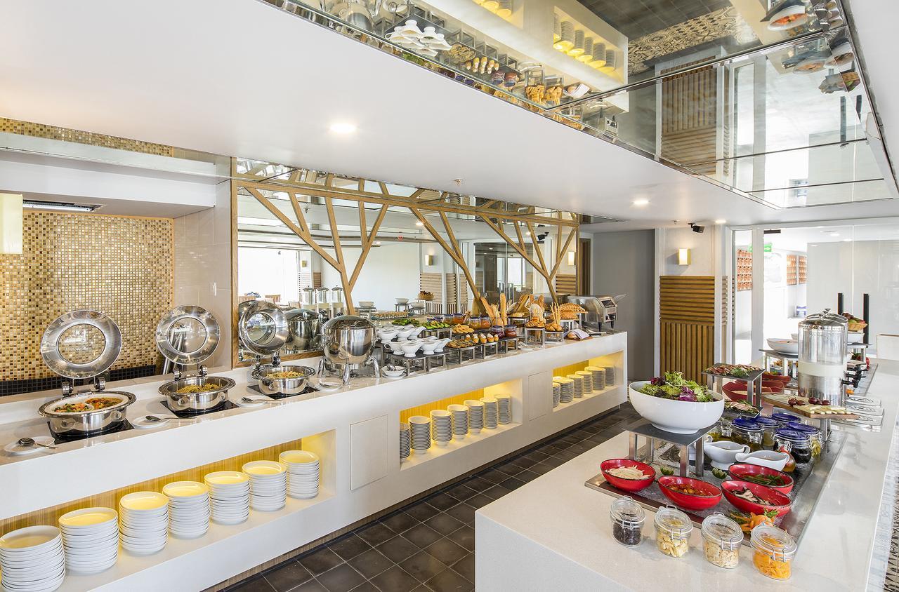 Eastin Ashta Resort Canggu Εξωτερικό φωτογραφία
